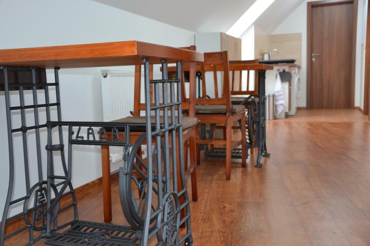 Attic Rooms Табор Экстерьер фото