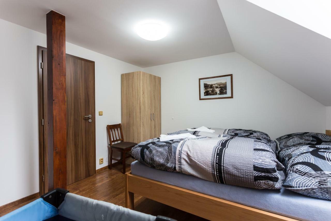 Attic Rooms Табор Экстерьер фото