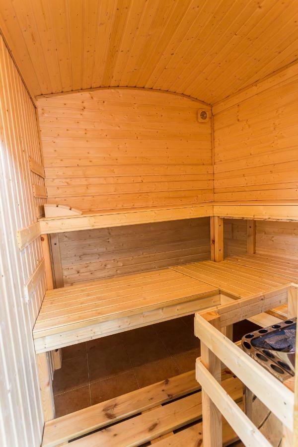 Attic Rooms Табор Экстерьер фото